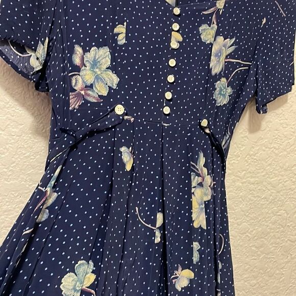 Jonathan Martin Vintage Floral Button Front Midi Dress Size Small - Picture 4 of 6